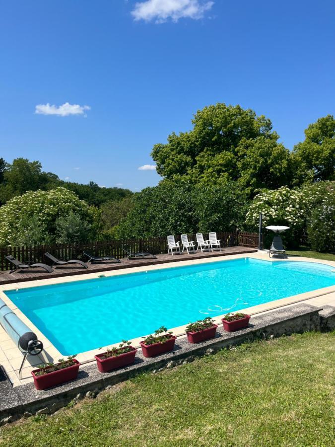 La Colline De Tilleul - Les Deux Puits - Cosy Cottage With Swimming Pool Near Aubeterre Saint-Romain  Exterior foto